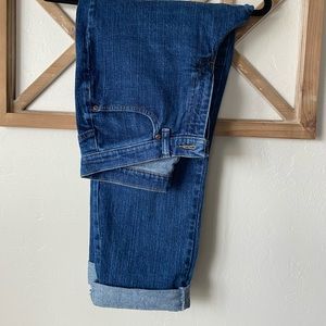 “Mom” jeans. High rise Riders